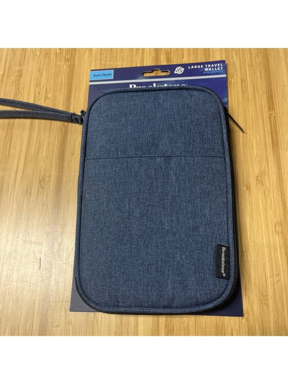Brookstone Large Travel Wallet Anti Theft RFID New Blue